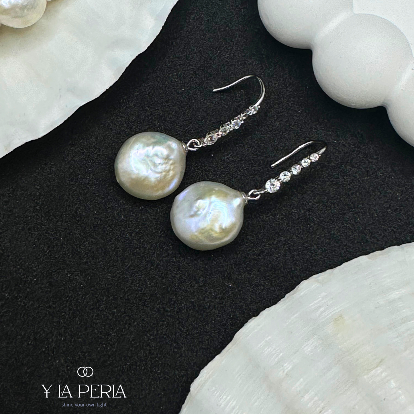 Glamour Drop Earring