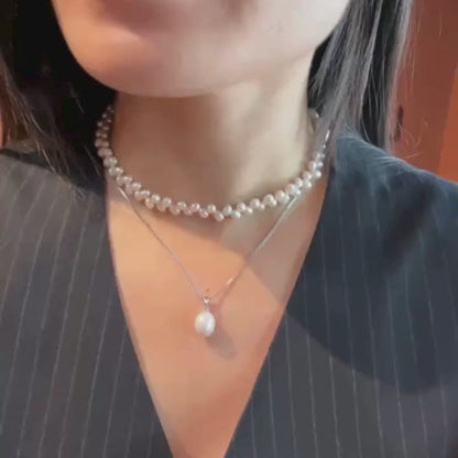 Pearl Bloom Necklace